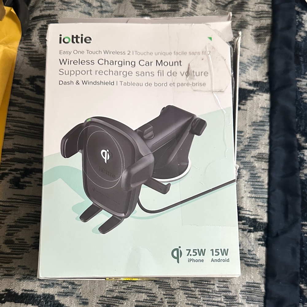 iOttie Wireless Charging Car Mount